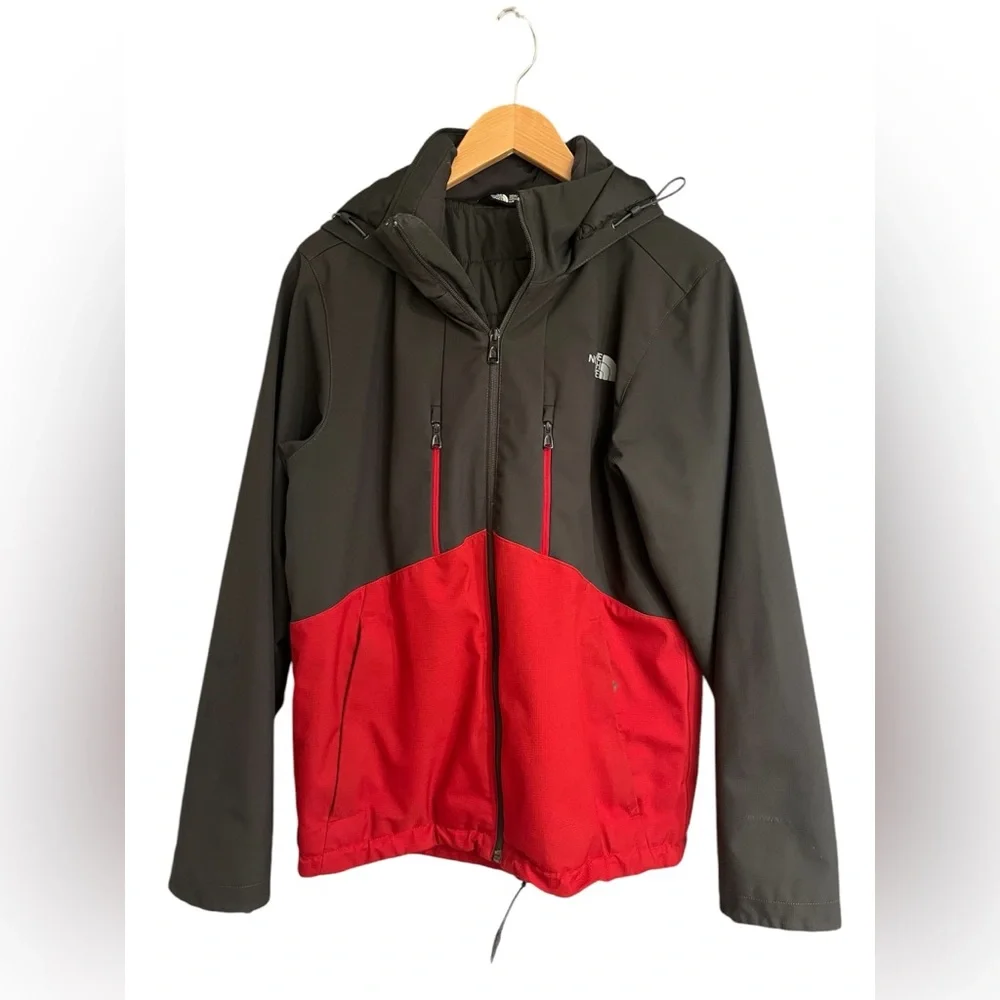 The North Face - Apex Elevation Jacket men’s small - red black grey